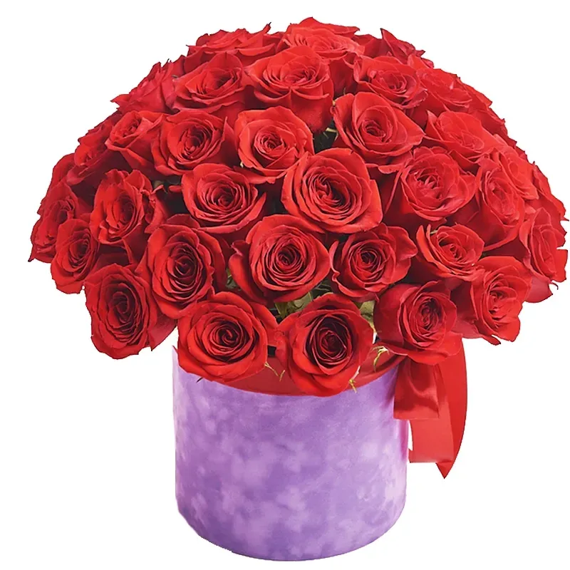 Композиция из 51 розы красного цвета в шляпной коробке